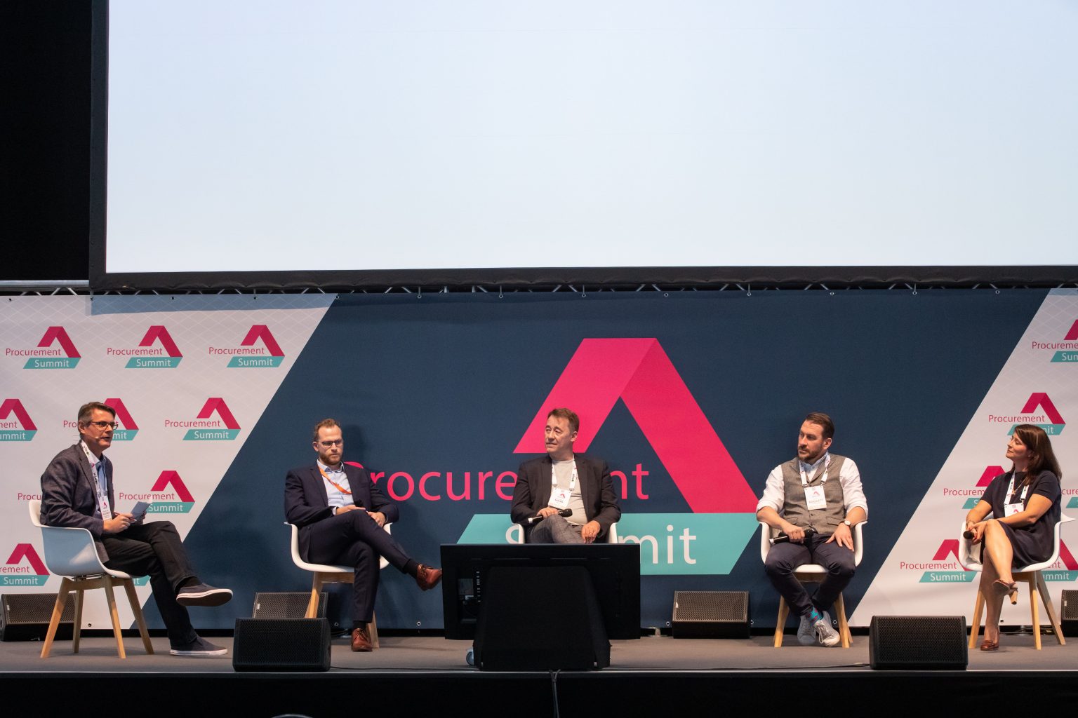 stefan roggatz event roundtable